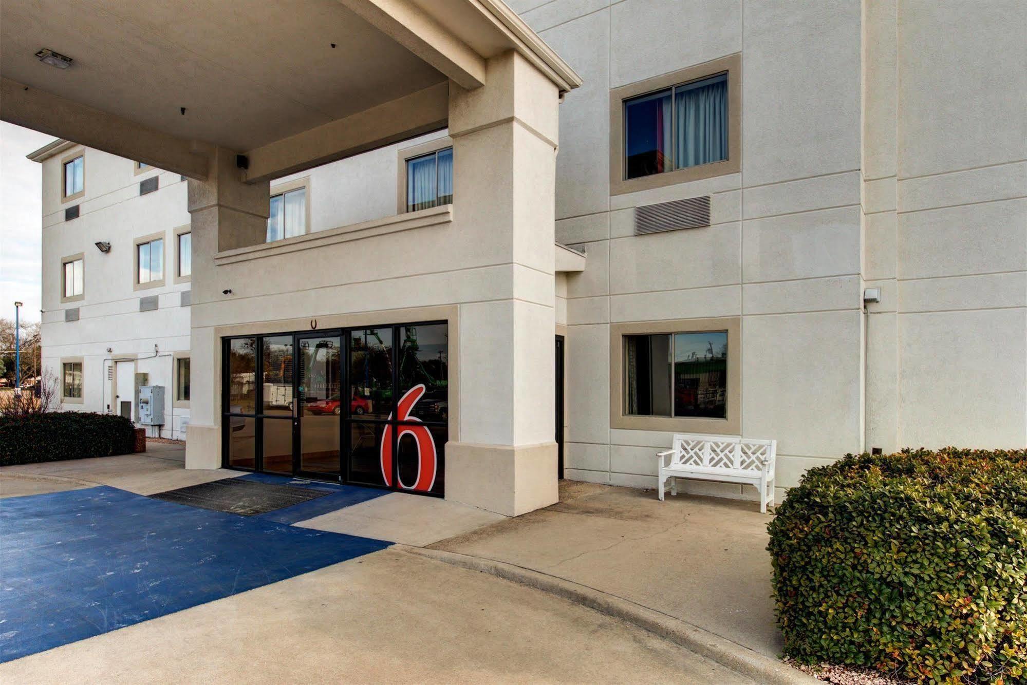 Motel 6 Waco - Woodway Экстерьер фото